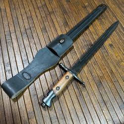 Rare Ba&iuml;onnette Carcano 1891 TS Brescia WW1 - Fourreau Cuir & Gousset TBE+