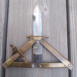 Couteau pliant, escamotable dit pantographe