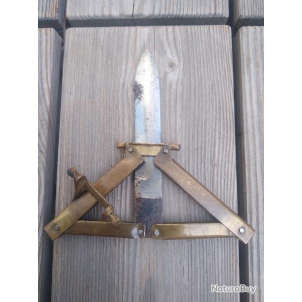 Couteau pliant, escamotable dit pantographe