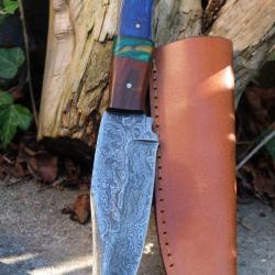 Poignard Bowie Couteau de Chasse Damas Lame 256 Couches Manche Bois Fabric Artisanale Etui Cuir