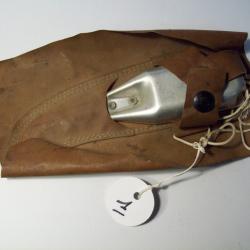 militaria couteau de survie cousu sur les canots de survie vietnam war