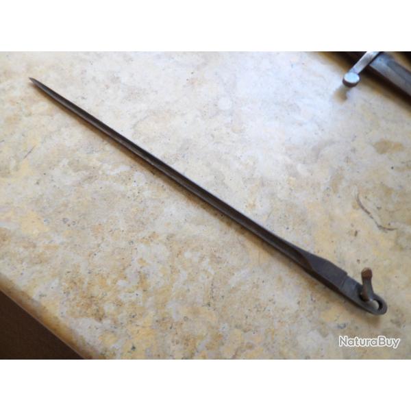 Ba�onnette pliante Italie pour fusil carcano M38 avec vis cavalerie WW2 Italien