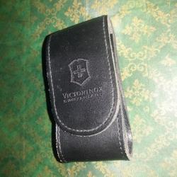 etuit cuir victorinox switzerland pour couteau suisse