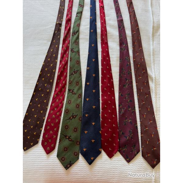 Lot cravates Chausettes 42 flammes de chasse