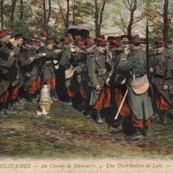 Carte postale militaire - Sc&egrave;nes militaires - Au Champ de Manoeuvre - Une -N&deg;8775