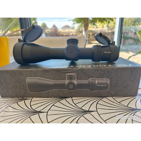 Lunette Vector optics 3-12x44