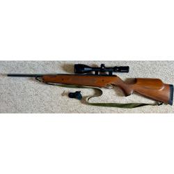 Air Arms Pro Sport (noyer, .22, moins de 16,3 joules) + lunette Nikko Stirling � accessoires inclus