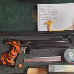 Pistolet de comp&eacute;tition STEYR LP 50