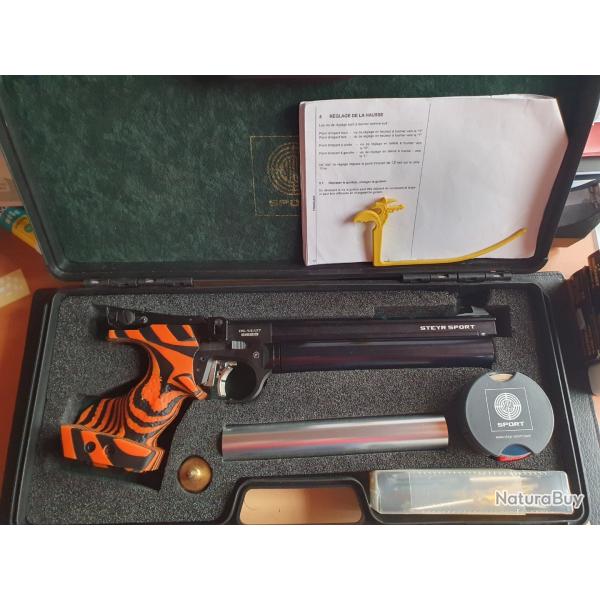 Pistolet de comp�tition STEYR LP 50