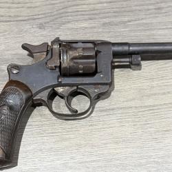 Revolver MAS mod&egrave;le 1892 calibre 8 mm 92