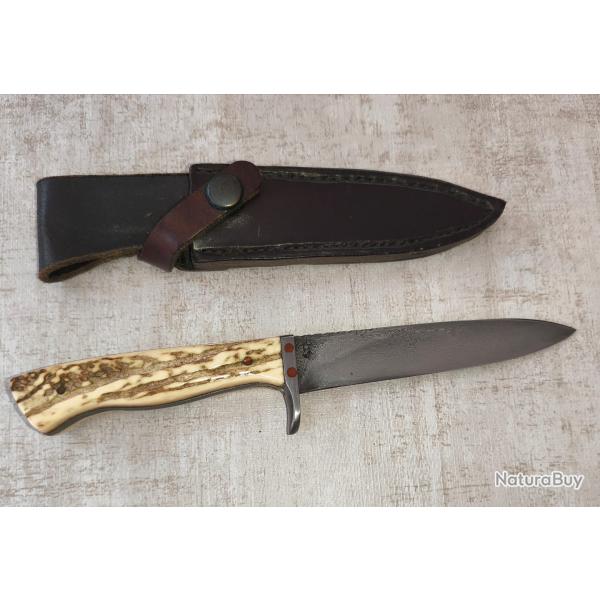 Couteau artisanal Tommaso CIANETTI - Lame Damas - Bois de cerf - �tui cuir
