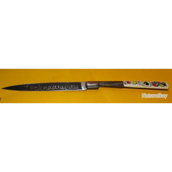 COUTEAU CORSE VENDETTA , TAILLE 43 CM LAME 19,5 CM , POIDS 285 GRAMMES  , BON ETAT� VOIR PHOTOS . PO