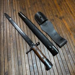 TR&Egrave;S RARE Ba&iuml;onnette Carcano M1891 / Enfield No 3 Mk 1 � Poin&ccedil;on RI � Bronzage 100% � Gousset Vert