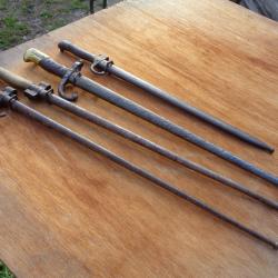 Lot de 4 baionnettes fran&ccedil;aises