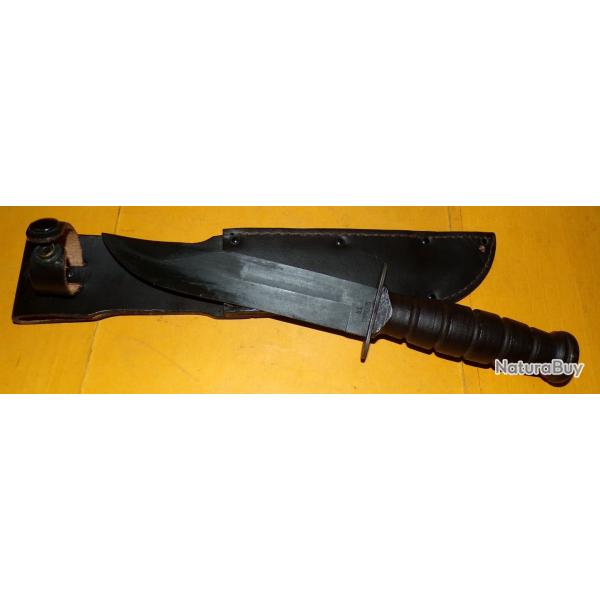 COUTEAU MILITAIRE AVEC FOURREAU EN CUIR FABRICATION U.S CAMILLUS , POIDS TOTAL 395 GRAMMES LONGUEUR