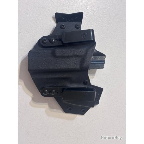 Holster inside T-Rex