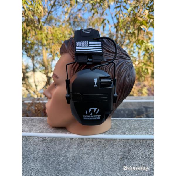 casque �lectronique black avec housse rigide