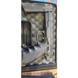 CZ75 B CALIBRE 9 LUGER