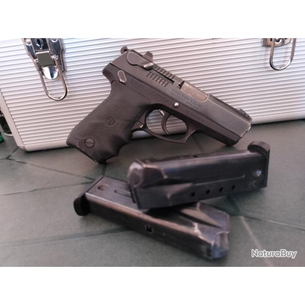 Ruger P93DC
