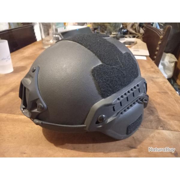 V�ritable Casque MICH Balistique Pare Balles Niveau IIIA Taille XL (60/64) 1� sans prix de r�serve
