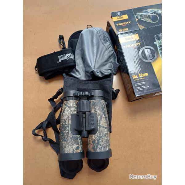Jumelles Bushnell Trophy XLT 10x42