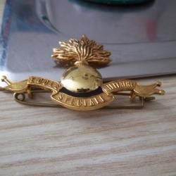 insigne b&eacute;ret &Eacute;cole Sp&eacute;ciale Militaire (ESM) Saint-Cyr NEUVE !