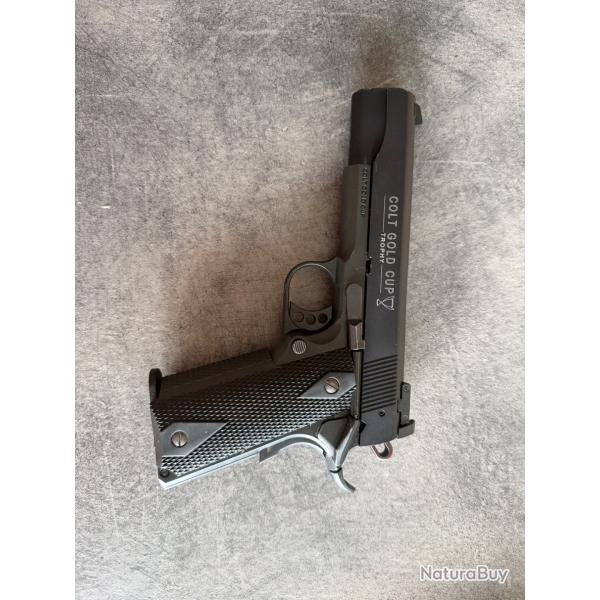 Pistolet 22lr colt gold cup trophy