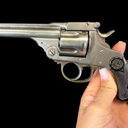 GROS REVOLVER TYPE SMITH & WESSON cal. 38sw num&eacute;ro de s&eacute;rie 42900