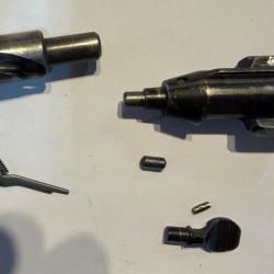 OCCASION ENSEMBLE COMPLET PERCUTEUR + CULASSE + DOIGT D'ARMENT POUR REMINGTON 742 CAL 280 REM