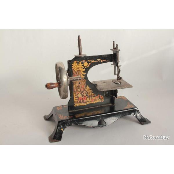 Ancienne Machine � coudre miniature Jouet