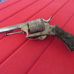 revolver cal 320 en tr&egrave;s bon &eacute;tat de fonctionnement
