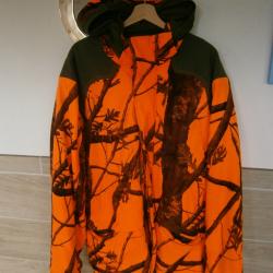 VESTE CHASSE POSTE IMPERM&Eacute;ABLE CHAUDE SILENCIEUSE 3 EN 1 CAMO FLUO  SOLOGNAC  500