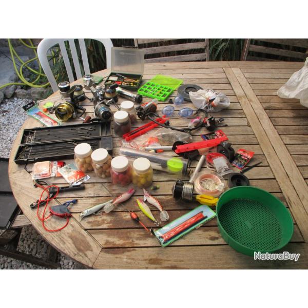 lot de materiel de peche a la carpe