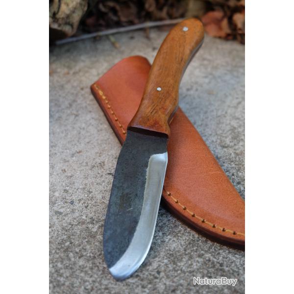 Couteau Skinner Bushcraft Chasse Lame Acier Carbone 1075 Manche Bois de Rose Etui Cuir Fabr Artisan