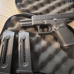 Glock 44