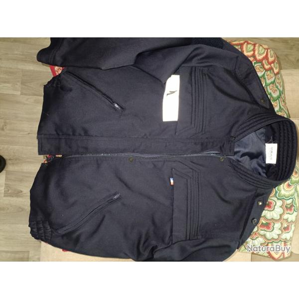 Blouson PN neuve, jamais port�e