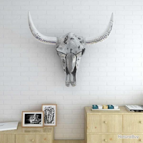 D�coration murale en forme de cr�ne de taureau en aluminium argent�