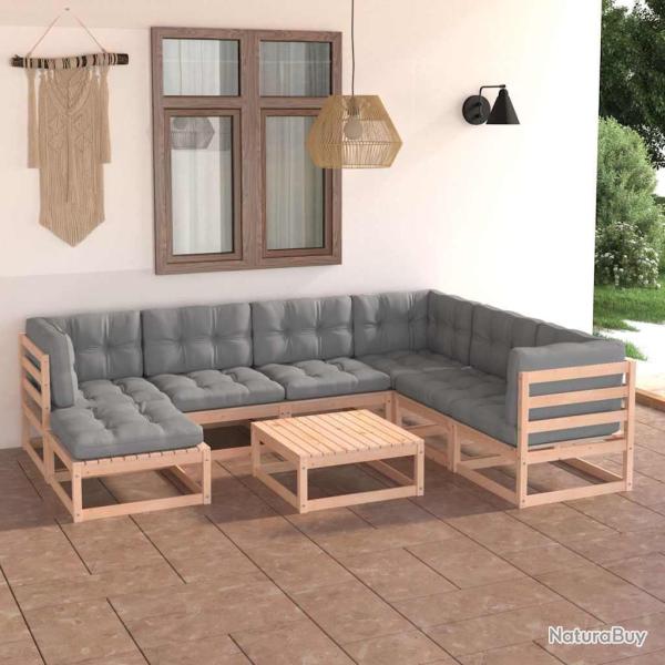 Salon de 8 pi�ces avec coussins en bois de pin pour la terrasse