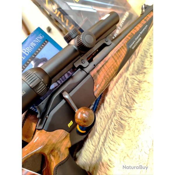 Blaser R8 success cuir grade 7 cal.30-06 m�daillon cerf d�tente dor� boule bois housse et bretelle