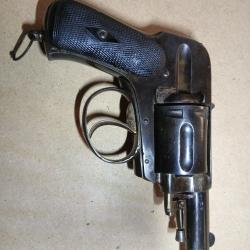 Hammerless calibre 8,92