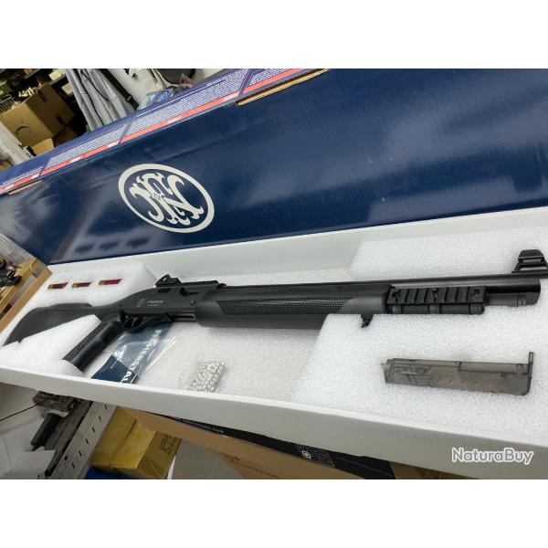 Fusil � pompe co2 FN SLP TACTICAL tir 1 ou 3 billes co2 corps m�tal airsoft