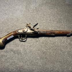 Pistolet a silex xviii &egrave;me