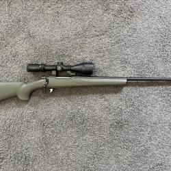 PACK Carabine HOWA 1500 Calibre 300 Win Mag + Lunette SOLOGNAC 3-12x56 &agrave; r&eacute;ticule lumineux