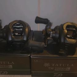 2 moulinets baitcasting Daiwa Tatula TW 200XHL