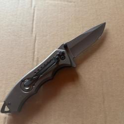 Couteau militaire