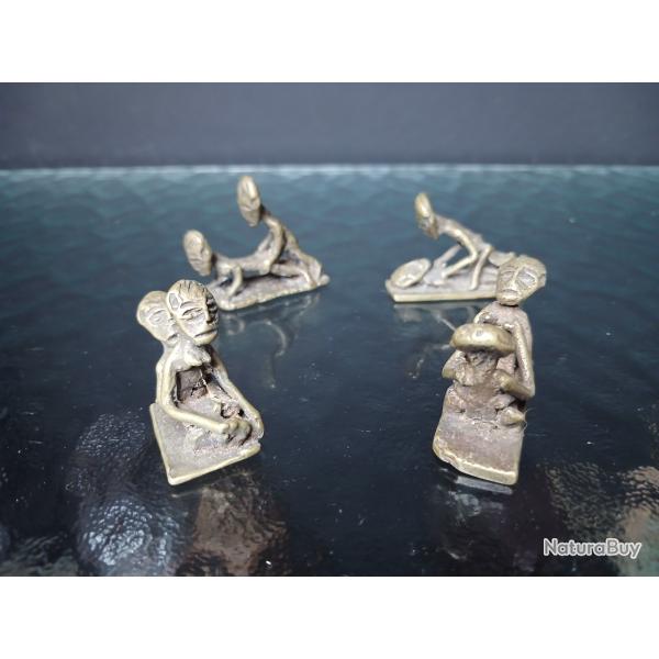 lot de 5 petites figurines �rotiques en bronze de tradition Ashanti