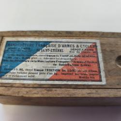 Bo&icirc;te de 10 balles de la Manufacture d'armes et cycles.