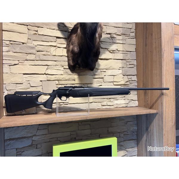 Carabine Browning Lin�aire Maral 4X crosse trou de pouce Cal 300 win mag - 1� Sans prix de r�serve