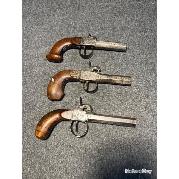 Lot de trois pistolets coup de poing un euros sans prix de r�serve !