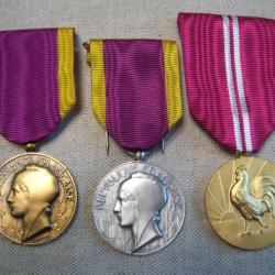 lot  de  3 MEDAILLES   m&eacute;dailles renaissance fran&ccedil;aise m&eacute;rite